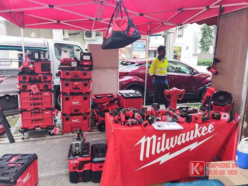 Milwaukee Lạc Thủy