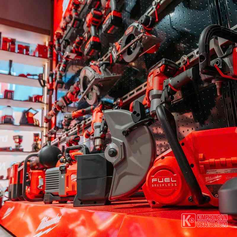 Showroom Milwaukee Buôn Ma Thuộc